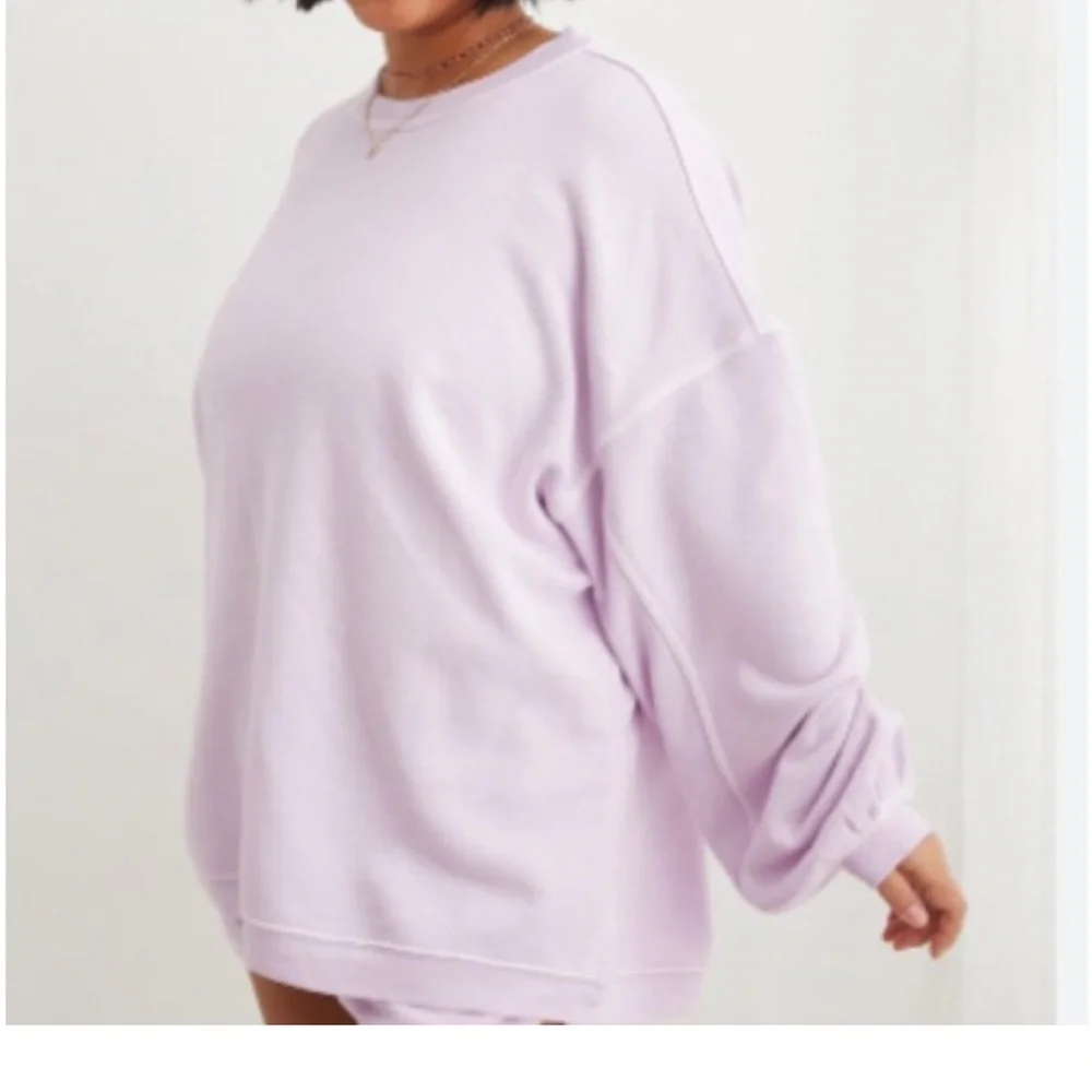 Aerie Set ๐ Sweatshirt and Shorts Set - Picture 5 of 6